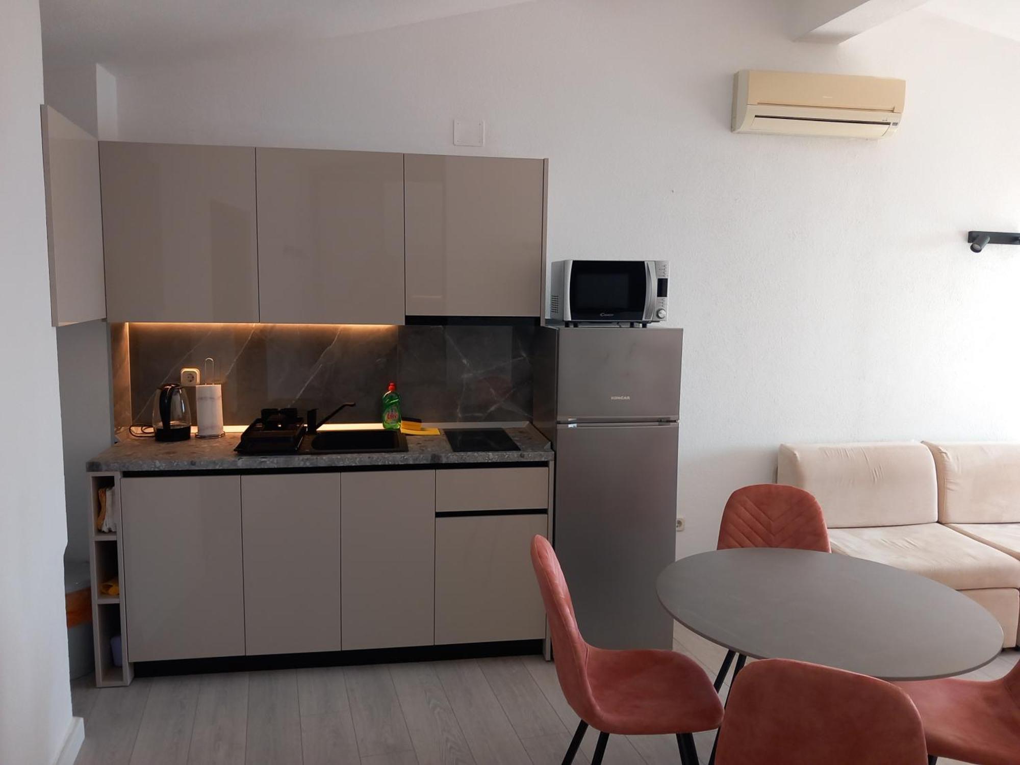 Mitan Apartman Tučepi Exterior foto
